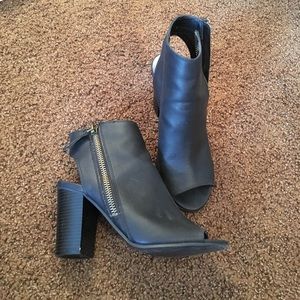Steve Madden booties